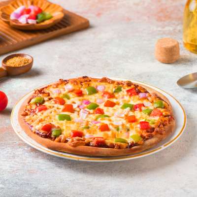 Onion, Tomato & Capsicum Pizza