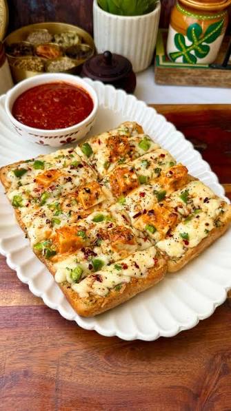 Paneer Garlic Bread