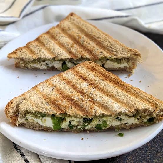 Grilled Paneer Sandwich